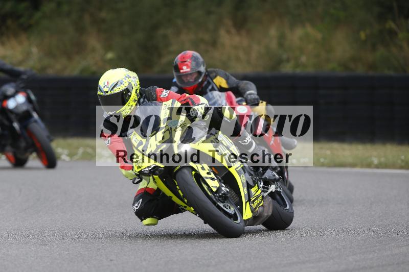 /30 23.06.2025 Get Faster Caremotion ADR/Rider Academy gruen/46